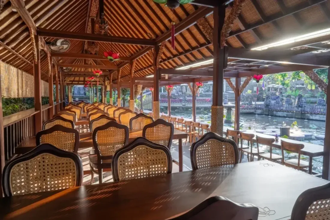 Cafe Lotus in Ubud